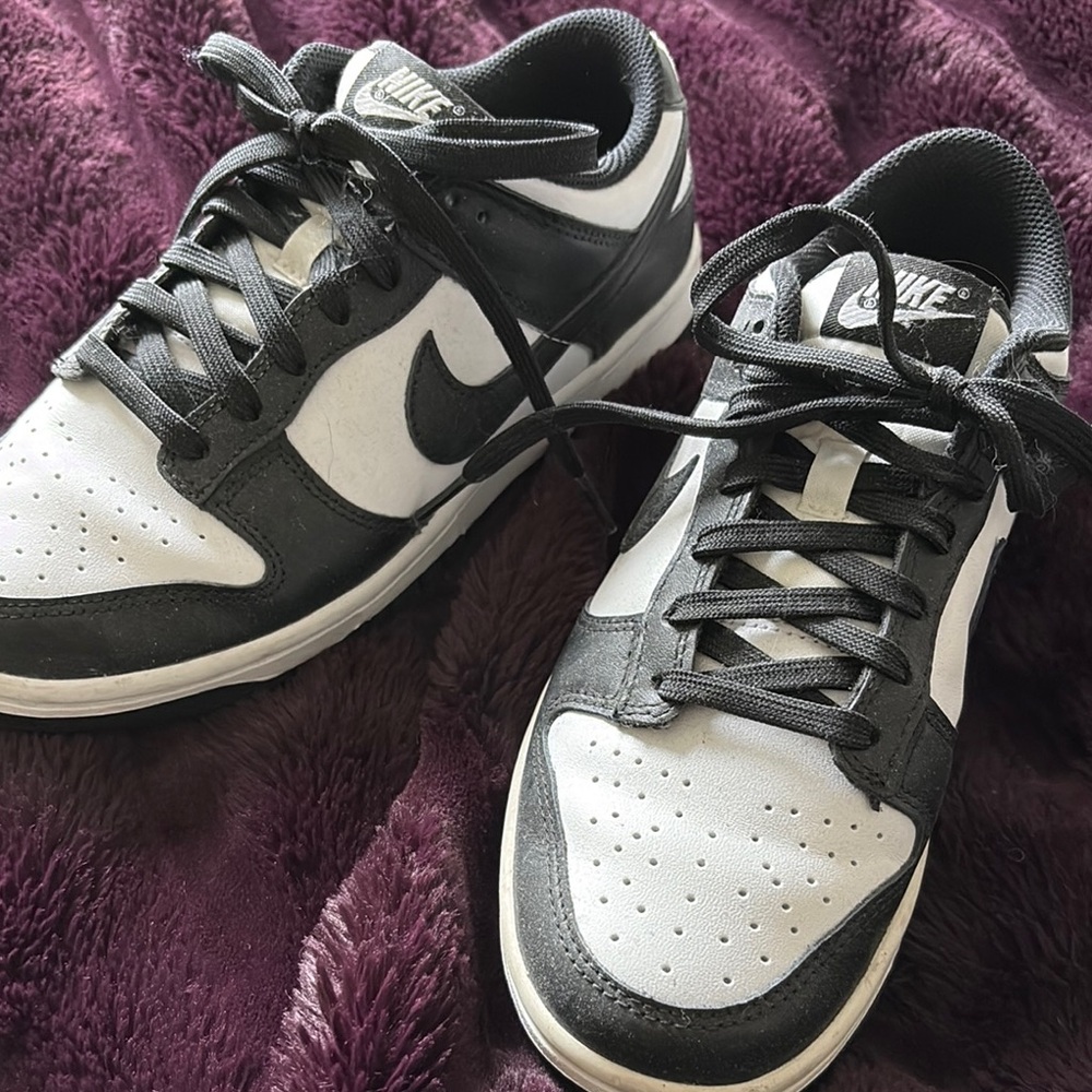 Nike Black and White Dunk Sneakers Classic Design